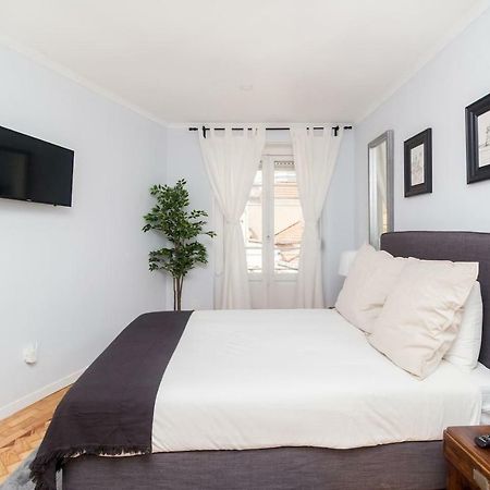 Ola Lisbon - Lapa With Panoramic View II Apartment ภายนอก รูปภาพ