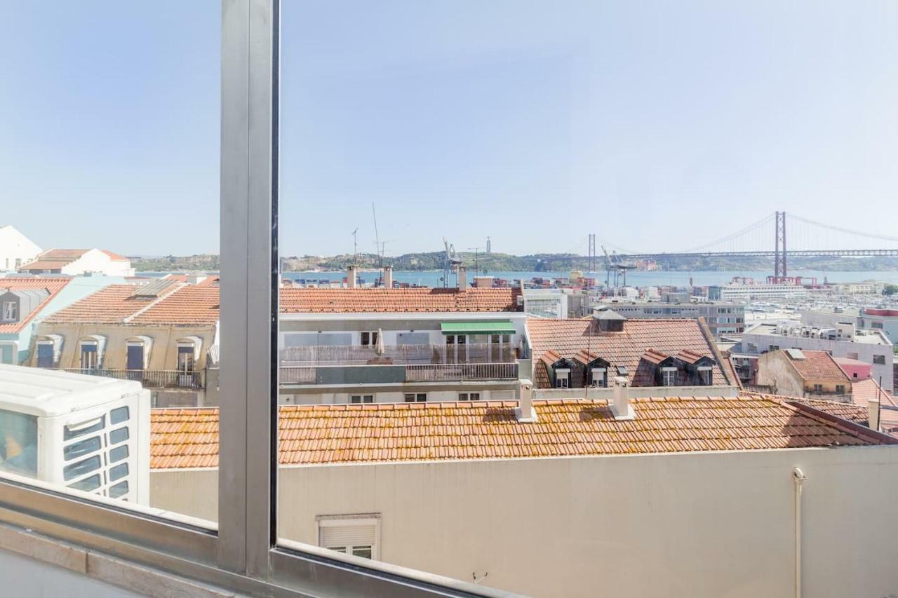 Ola Lisbon - Lapa With Panoramic View II Apartment ภายนอก รูปภาพ