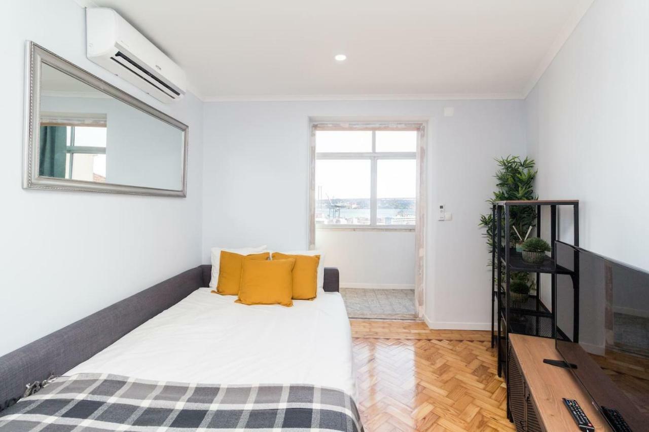 Ola Lisbon - Lapa With Panoramic View II Apartment ภายนอก รูปภาพ