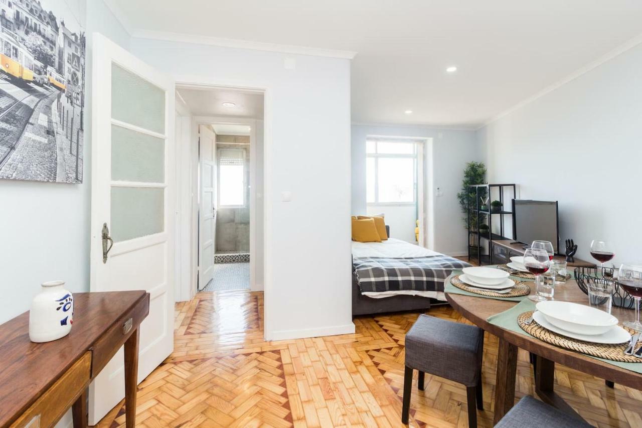 Ola Lisbon - Lapa With Panoramic View II Apartment ภายนอก รูปภาพ