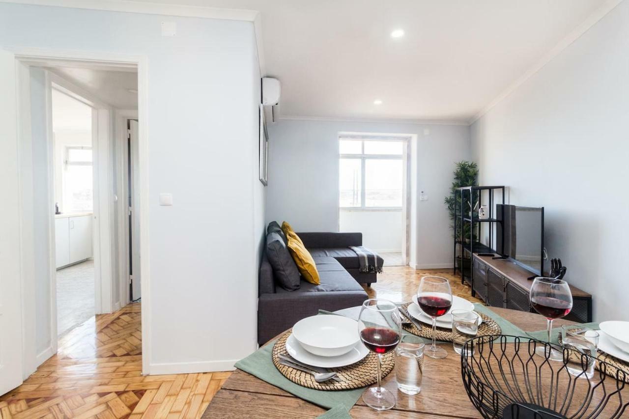 Ola Lisbon - Lapa With Panoramic View II Apartment ภายนอก รูปภาพ