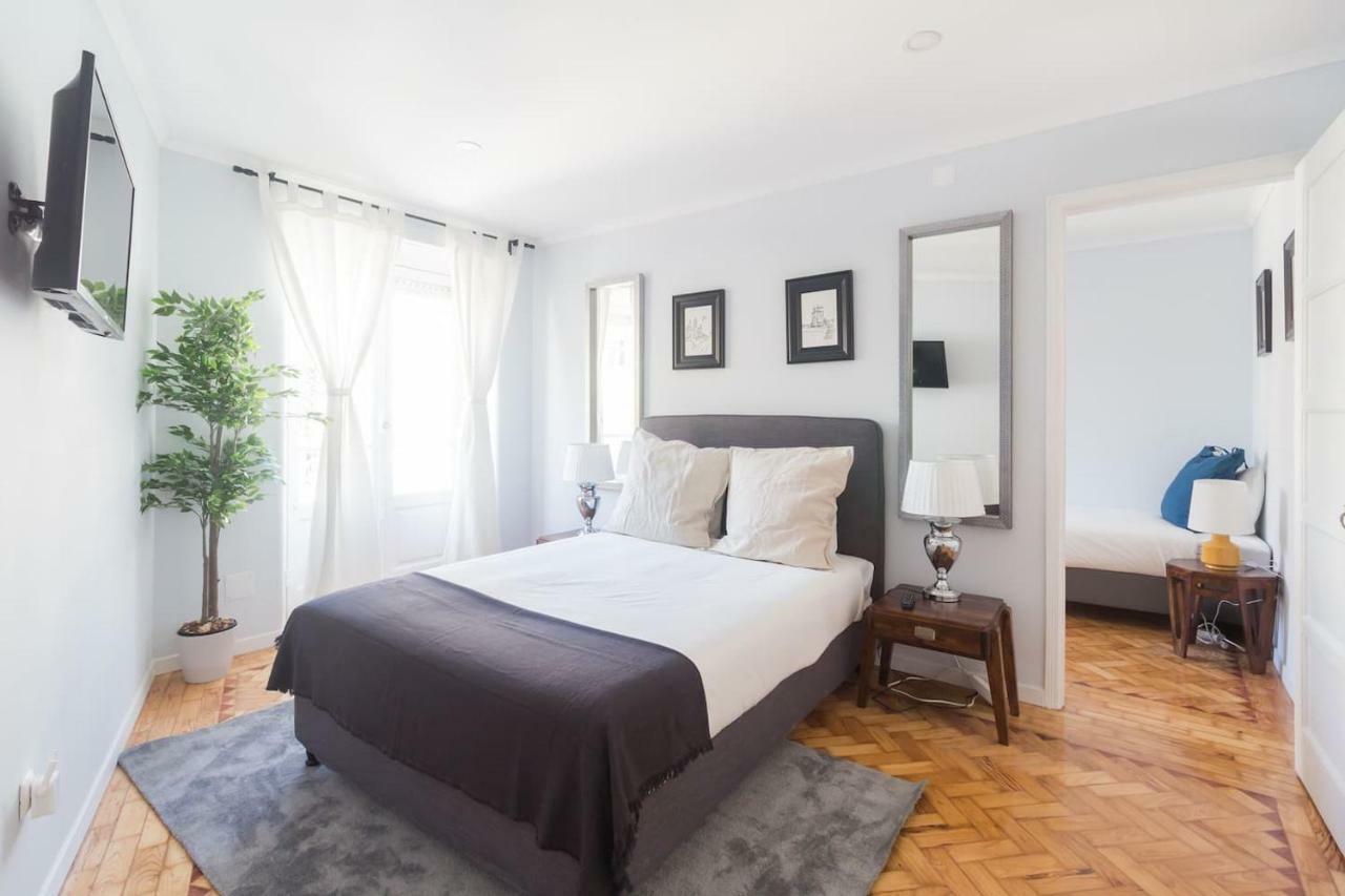 Ola Lisbon - Lapa With Panoramic View II Apartment ภายนอก รูปภาพ