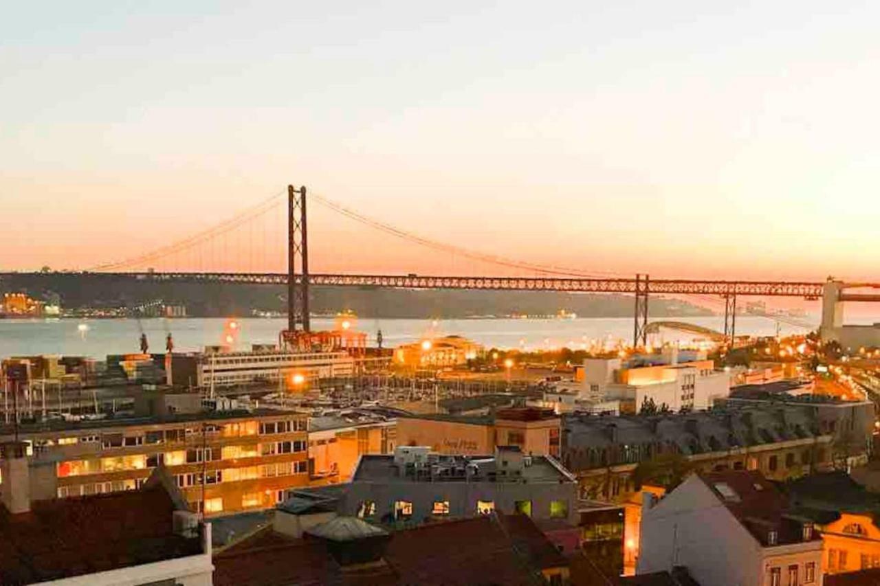 Ola Lisbon - Lapa With Panoramic View II Apartment ภายนอก รูปภาพ