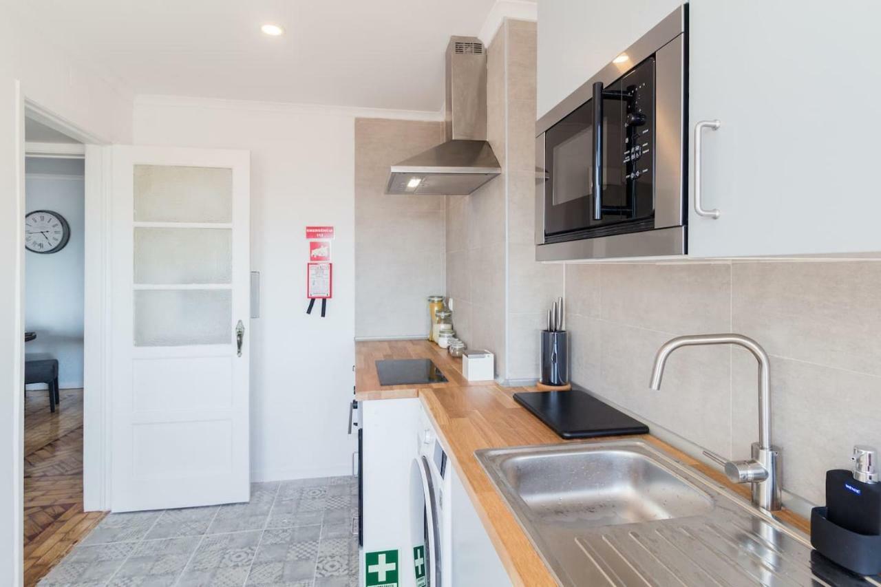 Ola Lisbon - Lapa With Panoramic View II Apartment ภายนอก รูปภาพ